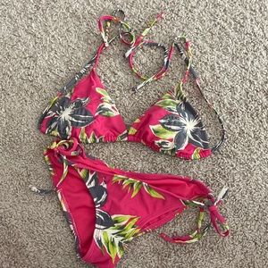 Women’s bikini set